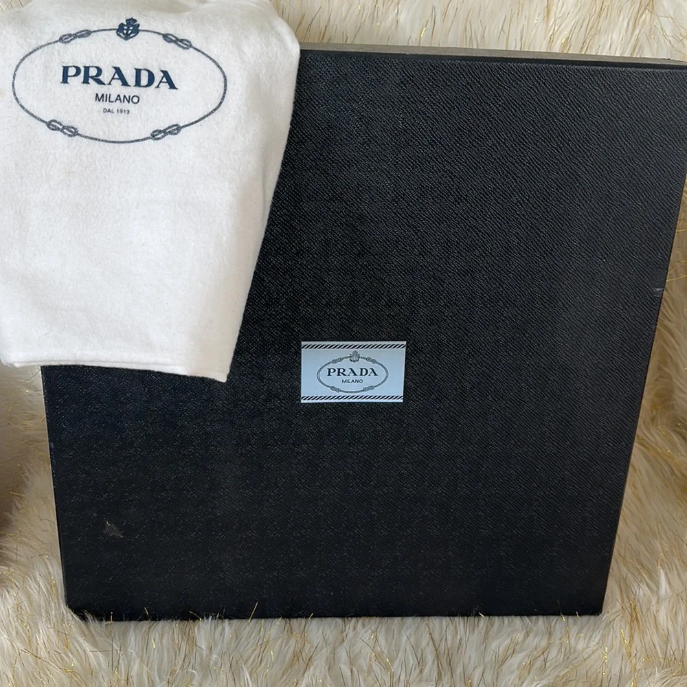 Prada red and white vintage - Picture 12 of 12